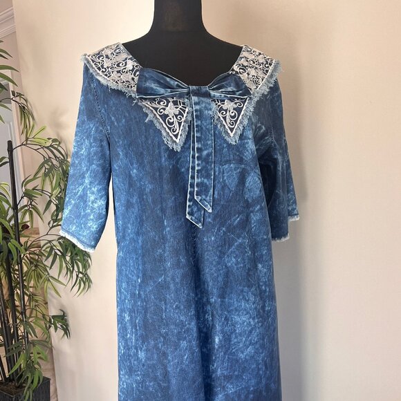 NWT M’ De Pompadour Oversized Denim Dress with Bow Plus Size - Picture 4 of 9